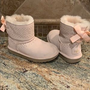 Girls Pink Ugg Boots